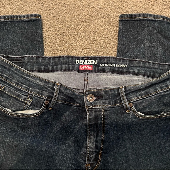 Denizen from Levi's Women's Modern Skinny Jeans - Dark Blue - Picture 3 of 7